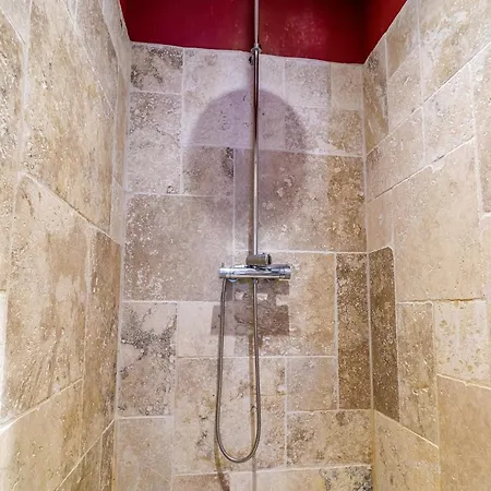 Le Passage Bed & Breakfast Carcassonne