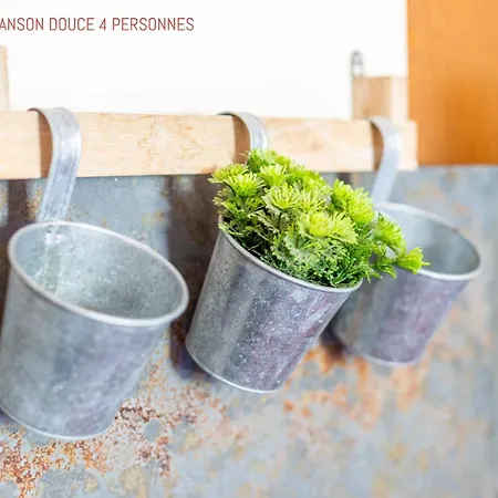 Le Passage Bed & Breakfast 4*